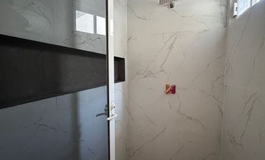 VENTA DE CASA EN FRACC CAMPESTRE CERCA DE CU CON JARDIN