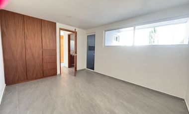 VENTA DE CASA EN FRACC CAMPESTRE CERCA DE CU CON JARDIN