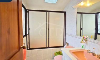 Casa independiente en venta – Sector Colegio SEK