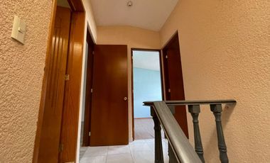 CASA EN RENTA, FRACC. SAN JACINTO, SAN BUENAVENTURA, TOLUCA