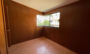 CASA EN RENTA, FRACC. SAN JACINTO, SAN BUENAVENTURA, TOLUCA