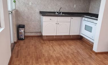 Santa Fe (pueblito) a 4 minutos de Televisa. Rento bonito Departamento