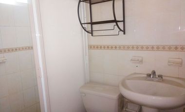 Casa en Venta de una Planta, Dentro de Privada con Acceso Controlado, en El Chacón.