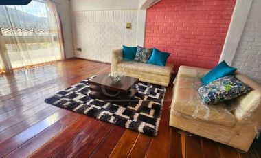 Venta de casa residencial independiente Sector El Batán