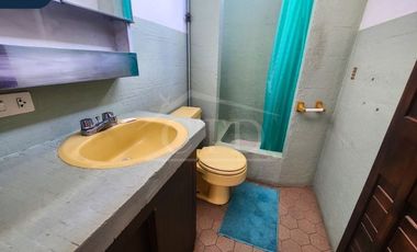 Venta de casa residencial independiente Sector El Batán