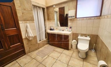 Venta de casa residencial independiente Sector El Batán