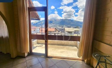 Venta de casa residencial independiente Sector El Batán