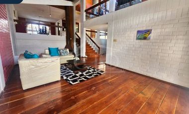 Venta de casa residencial independiente Sector El Batán