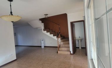 Casa en venta, fracc la Florida, cerca de Campos Eliseos, ciudad Juarez Chih.