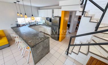 VENDO DUPLEX CON VISTA AL MAR EN CERRO AZUL