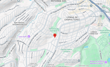 CASA EN VENTA EN LOMAS DE CHAPULTEPEC, MIGUEL HIDALGO, CDMX. REMATE BANCARIO CON EXCELENTE UBICACIÓN.