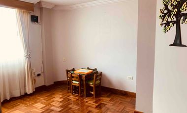 Casa de Venta en Conjunto - 4 Hab. Sector Santa Lucía Norte de Quito