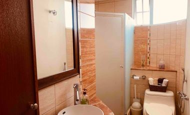 Casa de Venta en Conjunto - 4 Hab. Sector Santa Lucía Norte de Quito