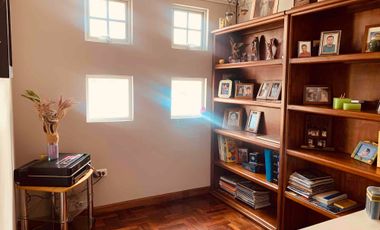 Casa de Venta en Conjunto - 4 Hab. Sector Santa Lucía Norte de Quito