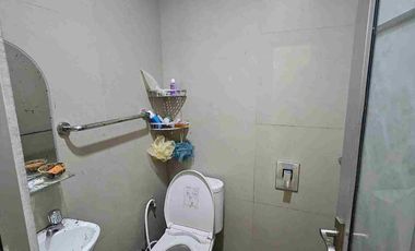 DISEWAKAN RUMAH GRAND CITY FORESTVILLE