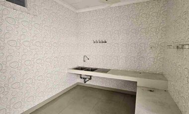 DISEWAKAN RUMAH GRAND CITY FORESTVILLE