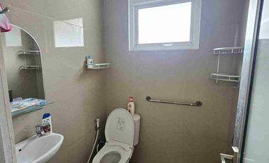 DISEWAKAN RUMAH GRAND CITY FORESTVILLE