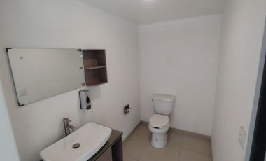 LOCAL COMERCIAL DE 45.27M2 A UNOS METROS DE GLORIETA LA LUNA