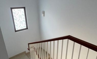 BANTING HARGA Gaji anda dibawah 10Jt pasti diapproved Bank Dijual rumah murah 2lantai di Cluster Alamanda Jakarta Garden City Jakarta Timur siaphuni