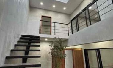 Amplia casa residencial en la riviera veracruzana dentro de exclusivo fraccionamiento