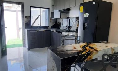 CASA EN VENTA  EN SALINAS URBANIZACIÓN COSTA DE ORO