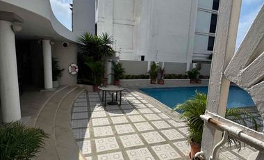 Departamento 3 dormitorios Amoblado Malecón Salinas vista al mar