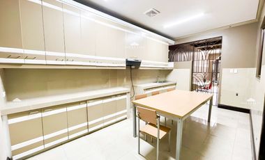 9 Bedroom 9BR House for Rent in Poblacion, Makati City