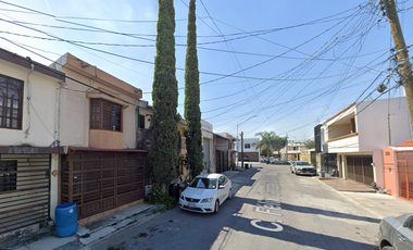 Casa en venta en Monterrey, Nuevo León. CLM1