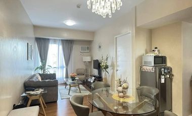 FULLY FURNISHED CONDO UNIR FOR RENT IN MARCO POLO LAHUG CEBU CITY