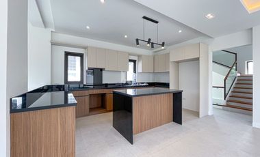 Classy Brand New Contemporary House and Lot For Sale in Verdana Homes, Bacoor Cavite