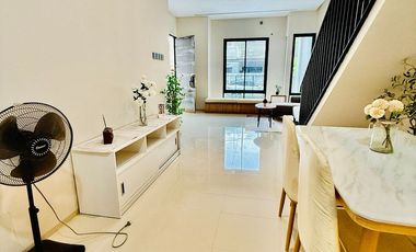 BRAND NEW HOUSE DENGAN DESAIN MODERN CONTEMPORER