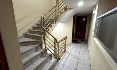 Departamento Amoblado en Alameda Pacasmayo