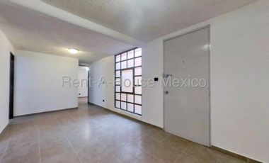 Departamento en Venta - Tercera Cerrada de Minas, Col. Álvaro Obregón  #26-1504