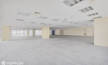 700.0sqm Office Space for Rent in The World Centre, Salcedo Village, Makati - CR0842573