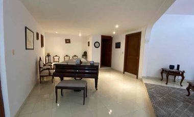 Preciosa casa en RENTA de 1 planta EN CACALOMACAN