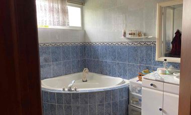 Preciosa casa en RENTA de 1 planta EN CACALOMACAN