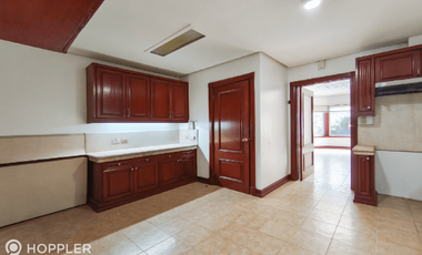 5BR House for Rent in Dasmariñas Village, Makati - RR3485182