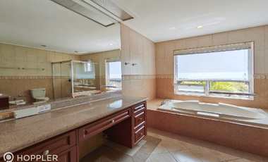 5BR House for Rent in Dasmariñas Village, Makati - RR3485182