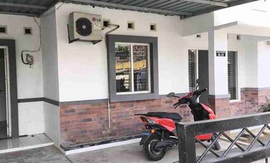 Dijual rumah diperum indah wonorejo dekat dalem kopi