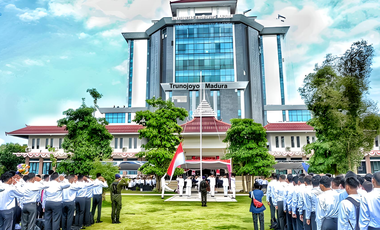 Sewa Rumah Kost Puteri Samping Pagar Barat Universitas Trunojoyo Bangkalan