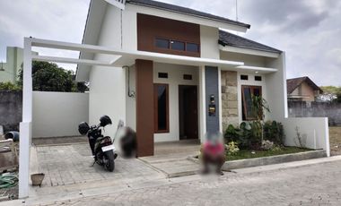 Rumah Cantik Minimalis Modern Murah Dekat Exit Tol Kalasan !  Free Biaya BPHTB