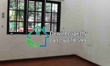 DISEWAKAN VILLA CEMARA ASRI JALAN BANGAU