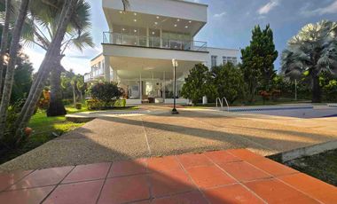 VENDO FINCA VACACIONAL