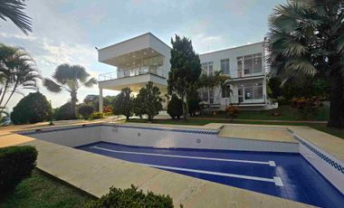 VENDO FINCA VACACIONAL