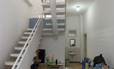 Dijual Rumah Hook 2 Lantai Siap Huni Hanya 50 Meter Dari Jl Slamet Riyadi Solo