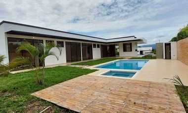 VENDO CASA PARA ESTRENAR