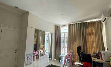 Disewakan Rumah Kenari Pik uk 8x15 Furnished