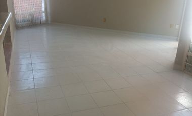 Renta casa para oficinas, Fracc. San José Vista Hermosa, Zona Angelópolis