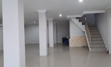 Ruko Baru Berlokasi Strategis di Narogong Bekasi Timur - 3 Lantai + Rooftop