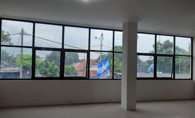 Ruko Baru Berlokasi Strategis di Narogong Bekasi Timur - 3 Lantai + Rooftop
